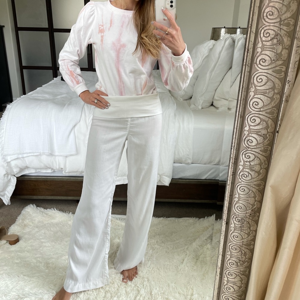White vacation lounge pants